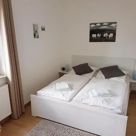 Geier Apartmán Hilders